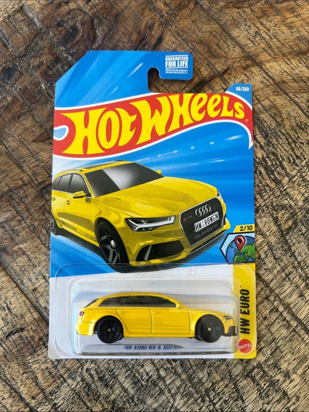 Hot Wheels Yellow Audi RS6 Die-Cast Toy Car - Picture 1 of 5